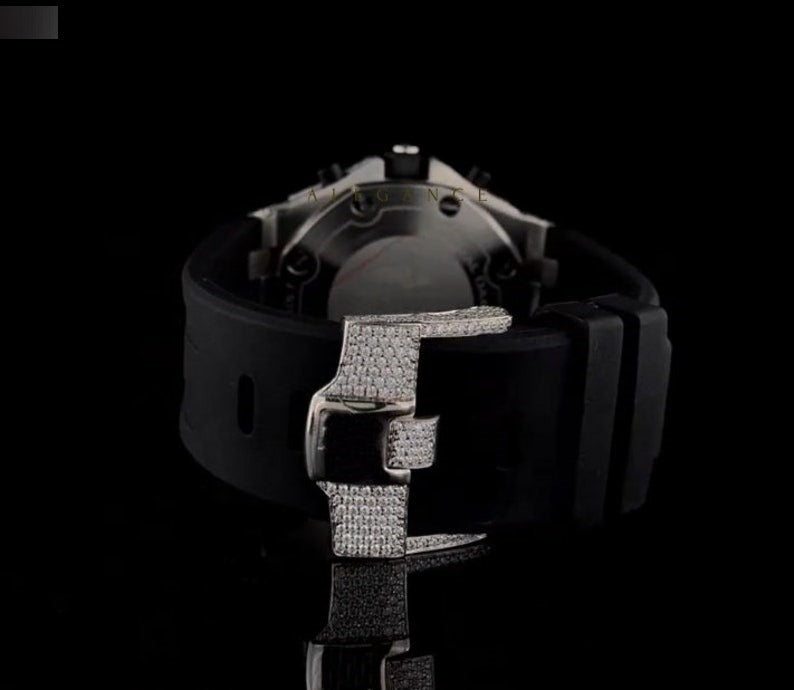 Elisora Iced Moissanite Chronograph Watch - 16 CT VVS1 Brilliant Cut • 904 Stainless Steel Art Nouveau Luxury Timepiece